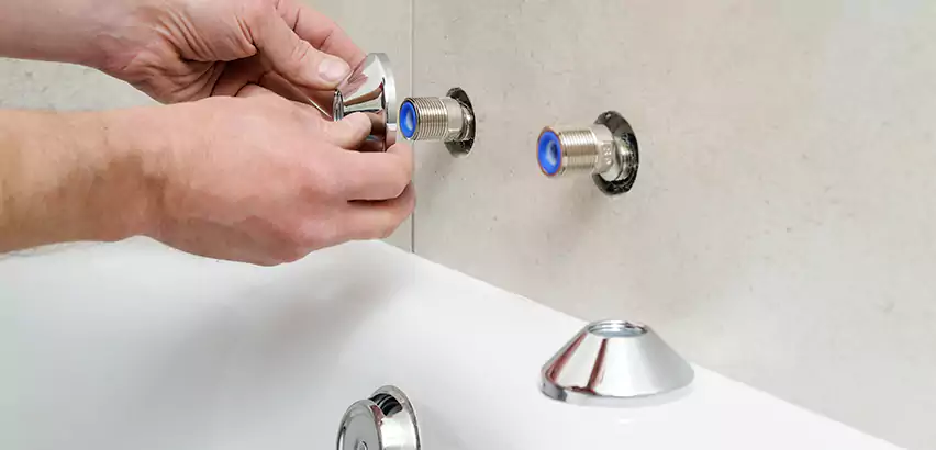 Bathtub Faucet Diverter Replacement in Chamblee
